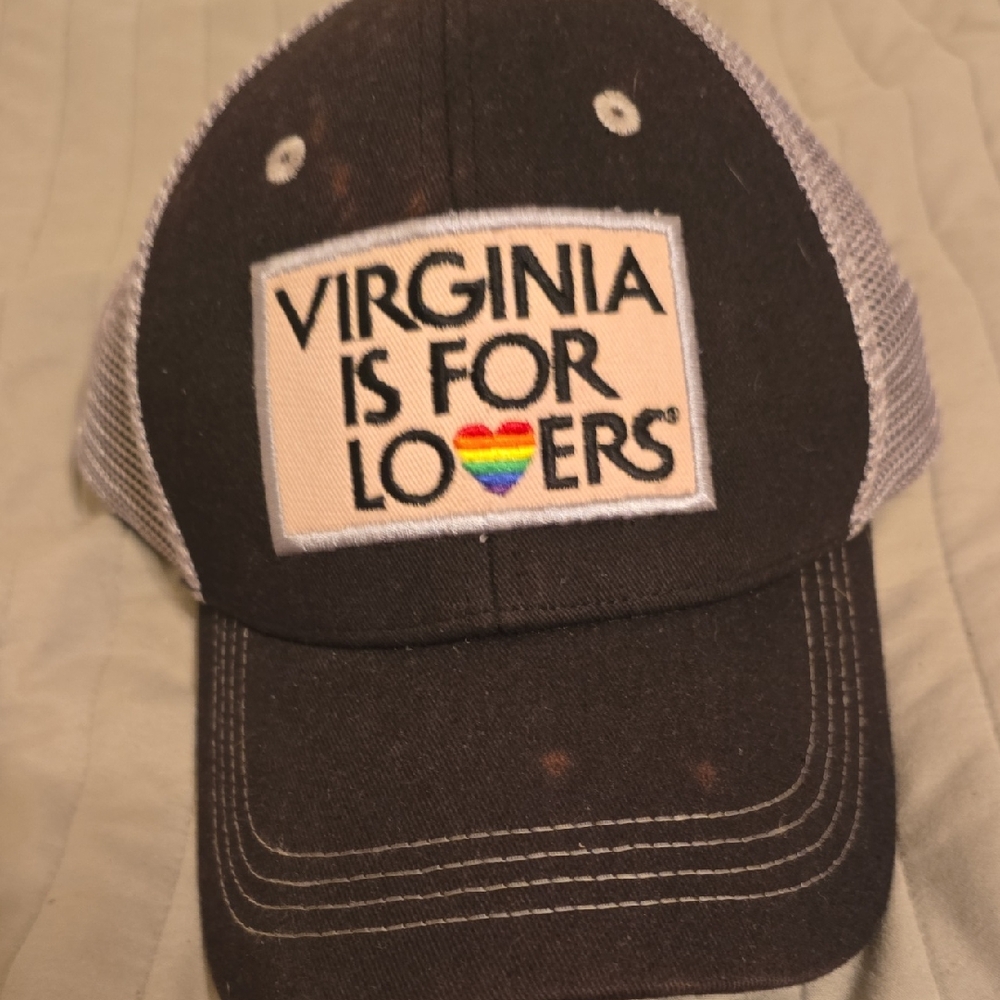 Target Metallic Cap